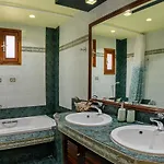 빌라 La Serena & Farm With Heated Pool 레팀노