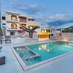 La Serena & Farm With Heated Pool * 레팀노