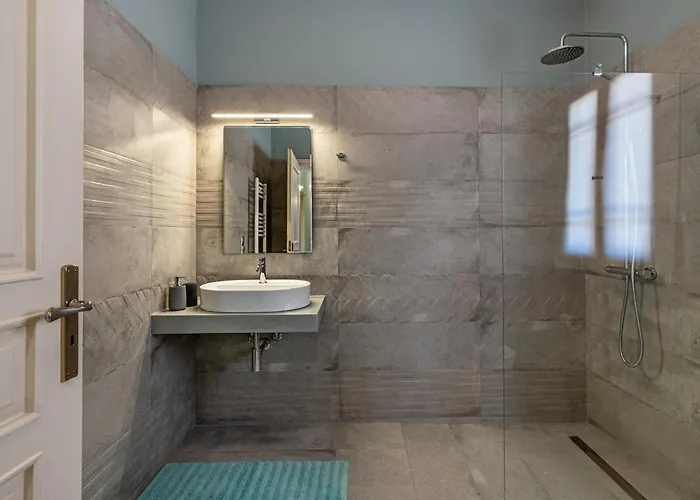 Willa La Serena & Farm With Heated Pool Retimno