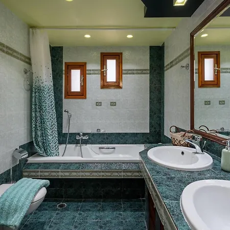 La Serena & Farm With Heated Pool Villa *